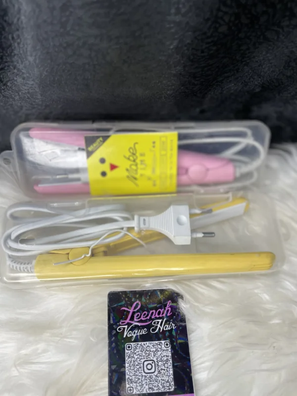 Mini straightener