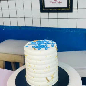 Size 4 double layer cake