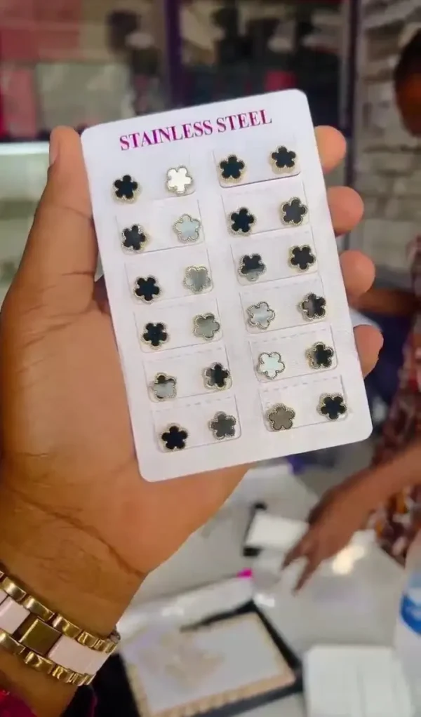 Ear Ring